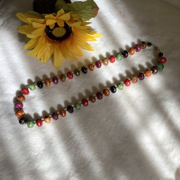Bead Necklace - Picture 2 of 4
